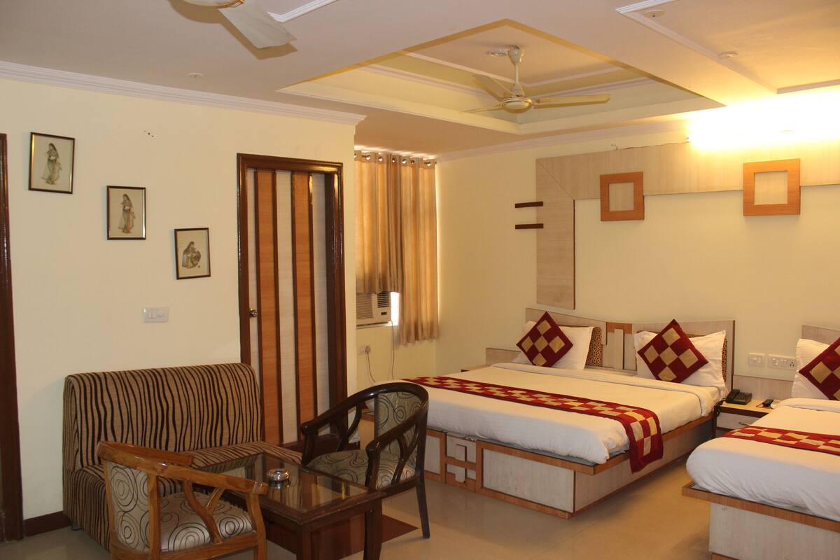 Family Room | 1 bedroom, desk, soundproofing, rollaway beds (surcharge)