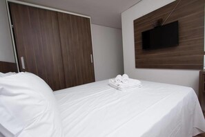 Apartment, Multiple Beds (402) | Blackout drapes, iron/ironing board, free WiFi, bed sheets - Residencial Scheifler (Gramado)