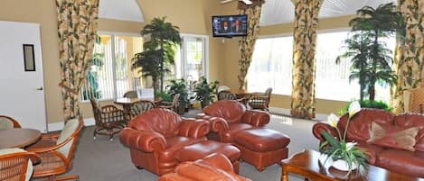 Family House, 6 Bedrooms | Lobby lounge