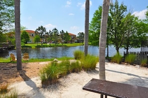 Family House, 6 Bedrooms | Lake