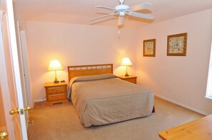 Family House, 4 Bedrooms | 4 bedrooms, free WiFi