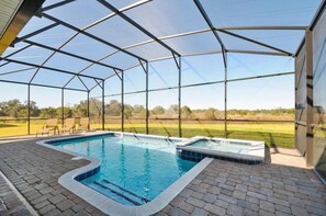 Family House, 5 Bedrooms | Indoor pool | Outdoor pool
