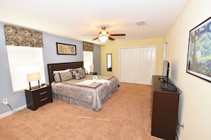 Family House, 6 Bedrooms | 6 bedrooms, free WiFi