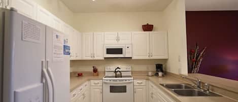 Kondominium Keluarga, 3 kamar tidur | Dapur pribadi | Lemari es, microwave, oven, dan kompor