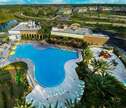 350 Festival Townhome 3 Bedroom by Florida Star