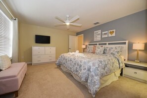 4 bedrooms, free WiFi - 4872 Storey Lake Townhome 4 Bedroom by Florida Star (Kissimmee)