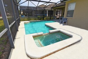 Family House, 6 Bedrooms | Balcony view