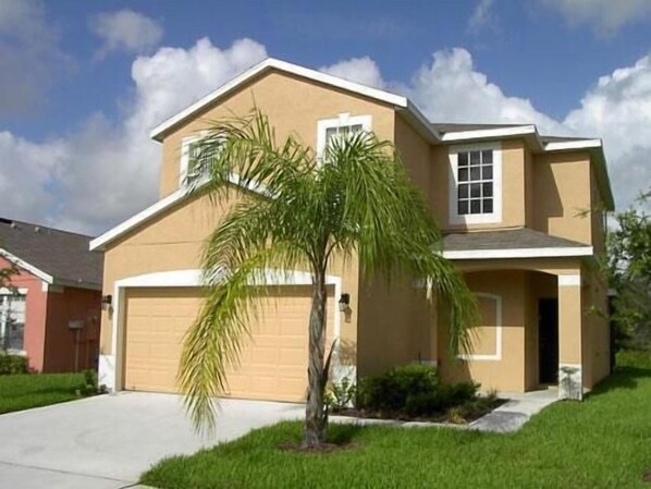 Family House, 4 Bedrooms | Front of property - 559 Sandy Ridge House 4 Bedroom by Florida Star (Davenport)