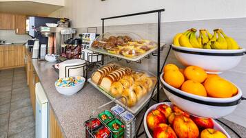 Free daily full breakfast