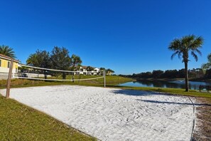 Family Condo, 2 Bedrooms | Sports court