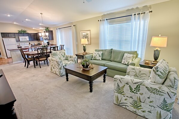 House, 3 Bedrooms | Living area | 50-inch TV with cable channels