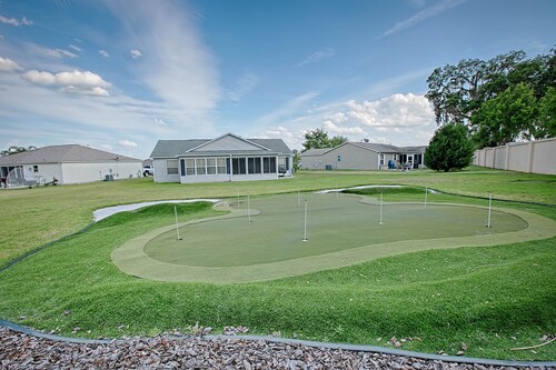 Five Forks Trail Home 3 Bedroom by The VIR Group