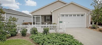 Castlegate Court Home 2 Bedroom by The VIR Group