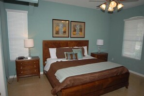 Family House, 6 Bedrooms | 6 bedrooms, free WiFi