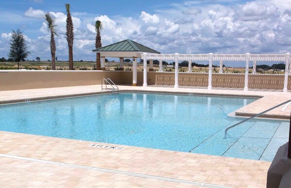 15 outdoor pools, pool umbrellas, sun loungers - Corbett Drive Home 3 Bedroom by The VIR Group (The Villages)