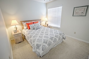 House, 2 Bedrooms | 2 bedrooms, premium bedding, pillowtop beds, free WiFi