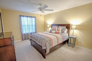 3 bedrooms, premium bedding, pillow-top beds, free WiFi - Enisgrove Way Home 3 Bedroom by The VIR Group (Wildwood)