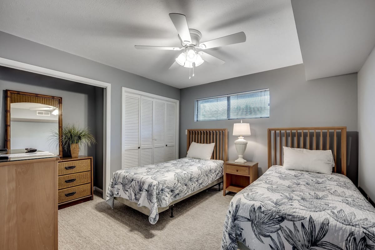 Condo, 1 King Bed with Sofa bed (Anchorage II A09)