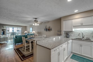 Condo, 1 King Bed (Anchorage I A05) | Interior