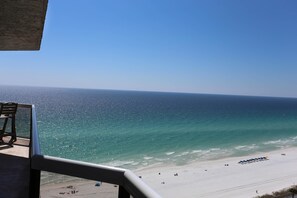 Beach nearby - Surfside 1210 2 Bedroom Apartment by BnD (Miramar Beach)