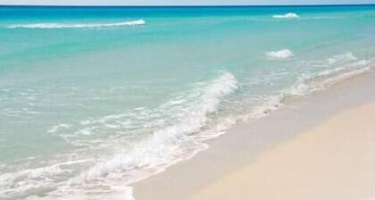 Azure Sandcastle 3 Bedroom Apartment by BnD