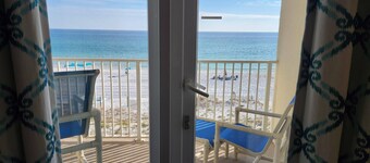 3rd Floor SeaDunes 3 Bedroom Apartment by BnD