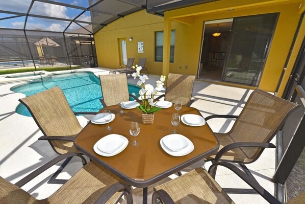 Familienhaus, 6 Schlafzimmer | Blick vom Balkon