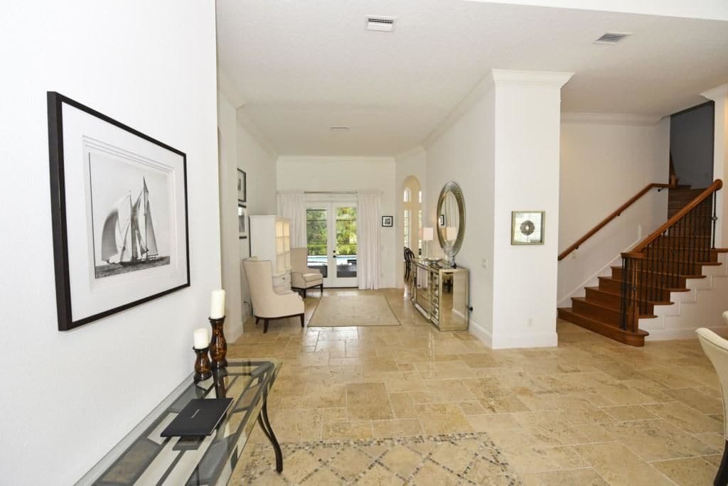 Family House, 6 Bedrooms | Interior