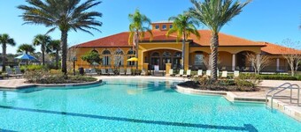 122 Watersong House 6 Bedroom by Florida Star