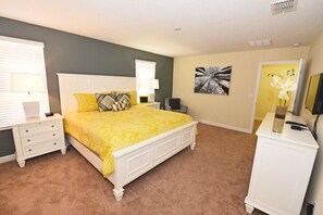 Family House, 6 Bedrooms | 6 bedrooms, free WiFi