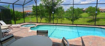 148 High Grove House 4 Bedroom by Florida Star