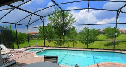 148 High Grove House 4 Bedroom by Florida Star