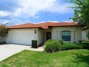 Family House, 4 Bedrooms | Front of property - 148 High Grove House 4 Bedroom by Florida Star (Clermont)