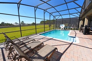 Casa familiar, 6 habitaciones | 8 habitaciones y wifi gratis 