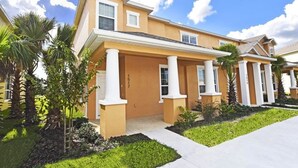 Family House, 3 Bedrooms | Pintu masuk hartanah