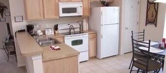 157 Sandy Ridge House 5 Bedroom by Florida Star