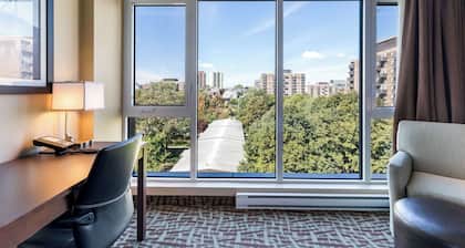 Best Western Plus Hotel Montreal