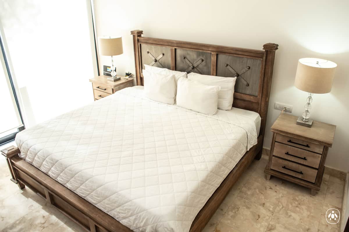 Luxury-Apartment, 2 Schlafzimmer (located in Bahia Principe Residences) | 1 Schlafzimmer, hochwertige Bettwaren, Daunenbettdecken