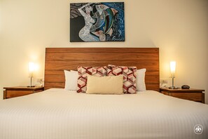 ラグジュアリー アパートメント 1 ベッドルーム (located in Bahia Principe Residences) | 高級寝具、羽毛の掛け布団、セレクト コンフォート製ベッド、セーフティボックス (室内)