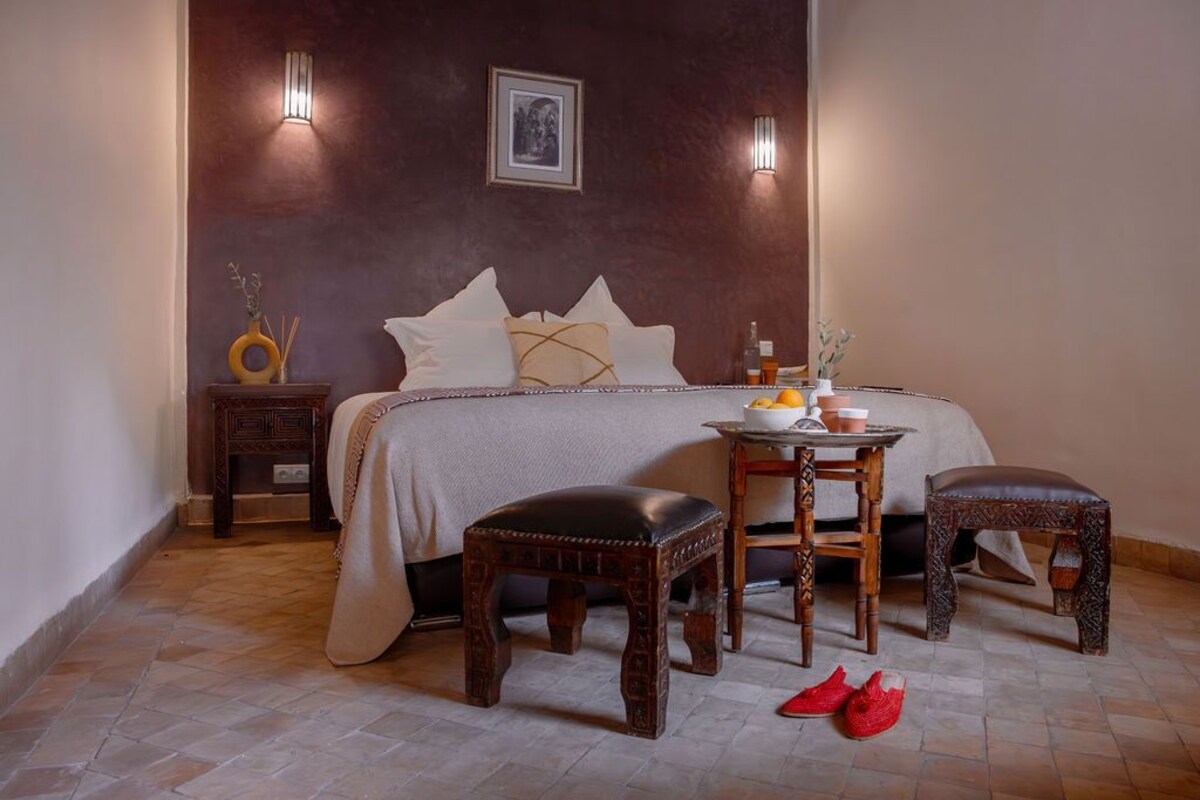 Double or Twin Room, Private Bathroom (Tala) | Premium bedding, memory foam beds, WiFi (free), individually decorated