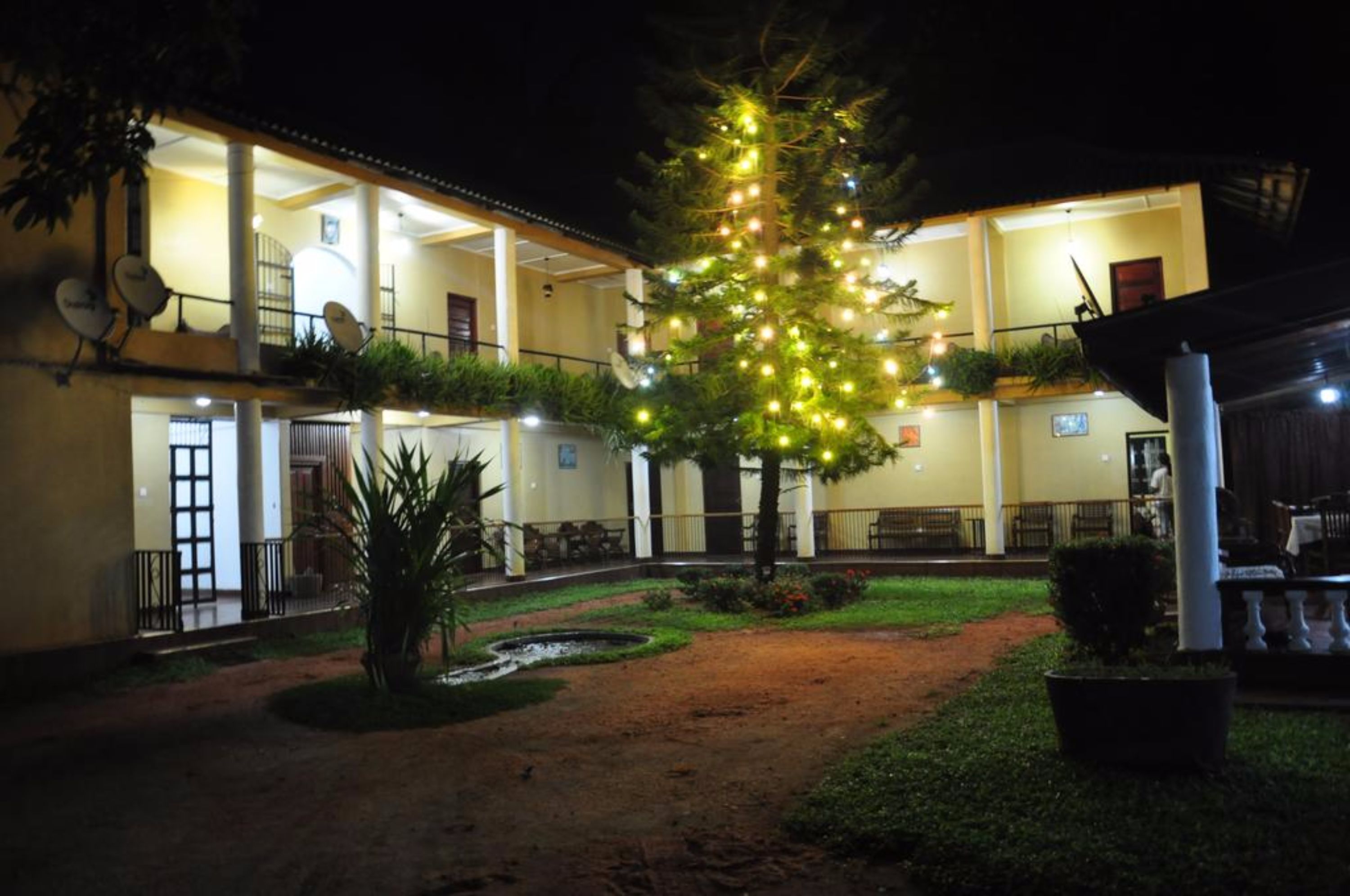 Sujatha Tourist Rest