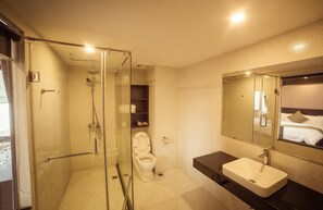 Shower, free toiletries, hair dryer, slippers