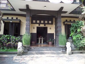 Fachada del alojamiento