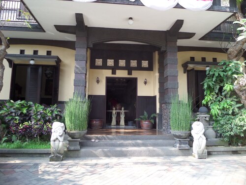 De Clove Guest House