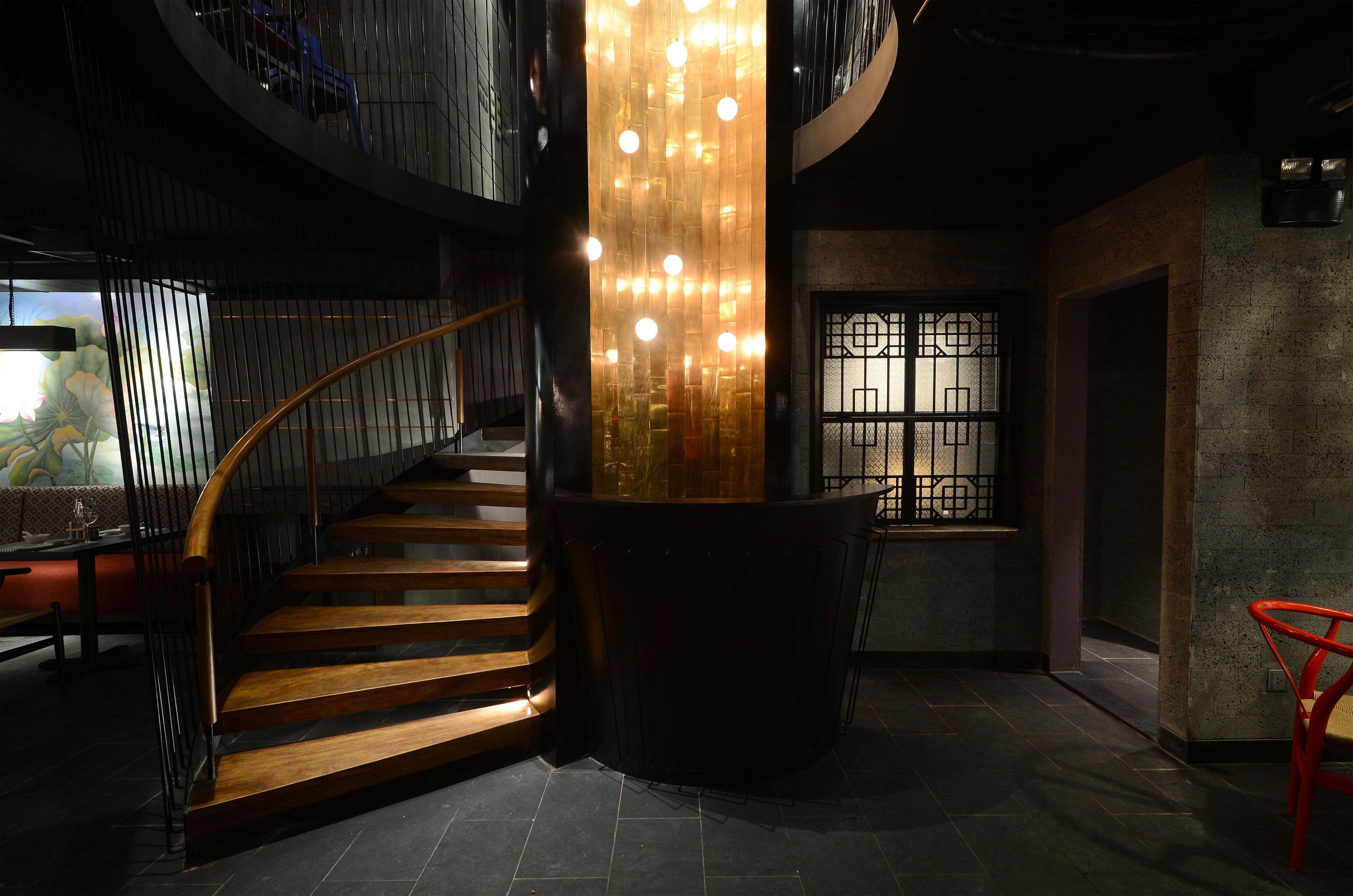 breakfast, lunch, dinner served; asian cuisine