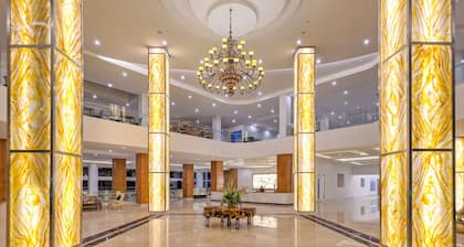 Le Eminence Hotel Convention & Resort Ciloto - Puncak