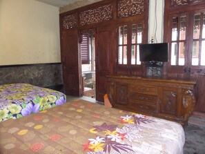 家庭房, 公共浴室 | 办公桌、免费 WiFi