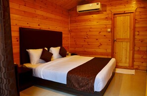 Premium Cottage, 1 Double Bed, Non Smoking, Pool View