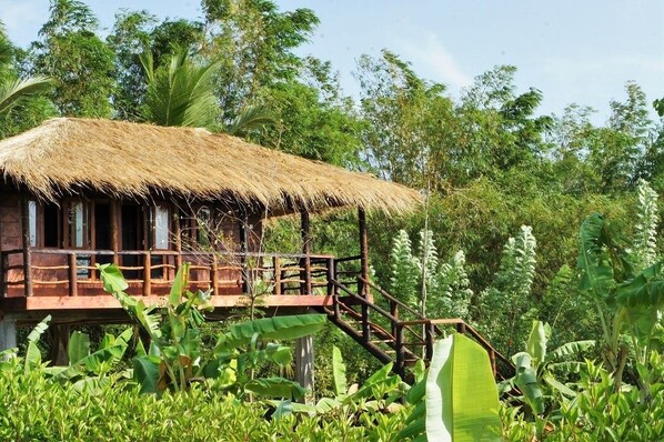 Canopy Treehouse | Minibar, individually decorated, individually furnished, desk - The Hideout Sigiriya (Sigiriya)