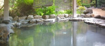 Yukeikohan Suitenkaku
